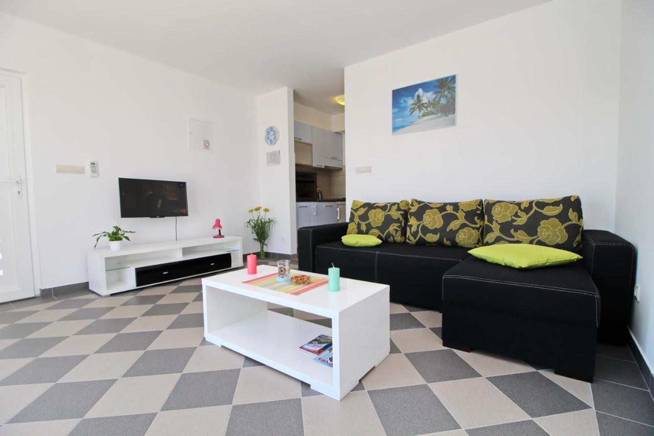 Apartments Gusti Drače Esterno foto